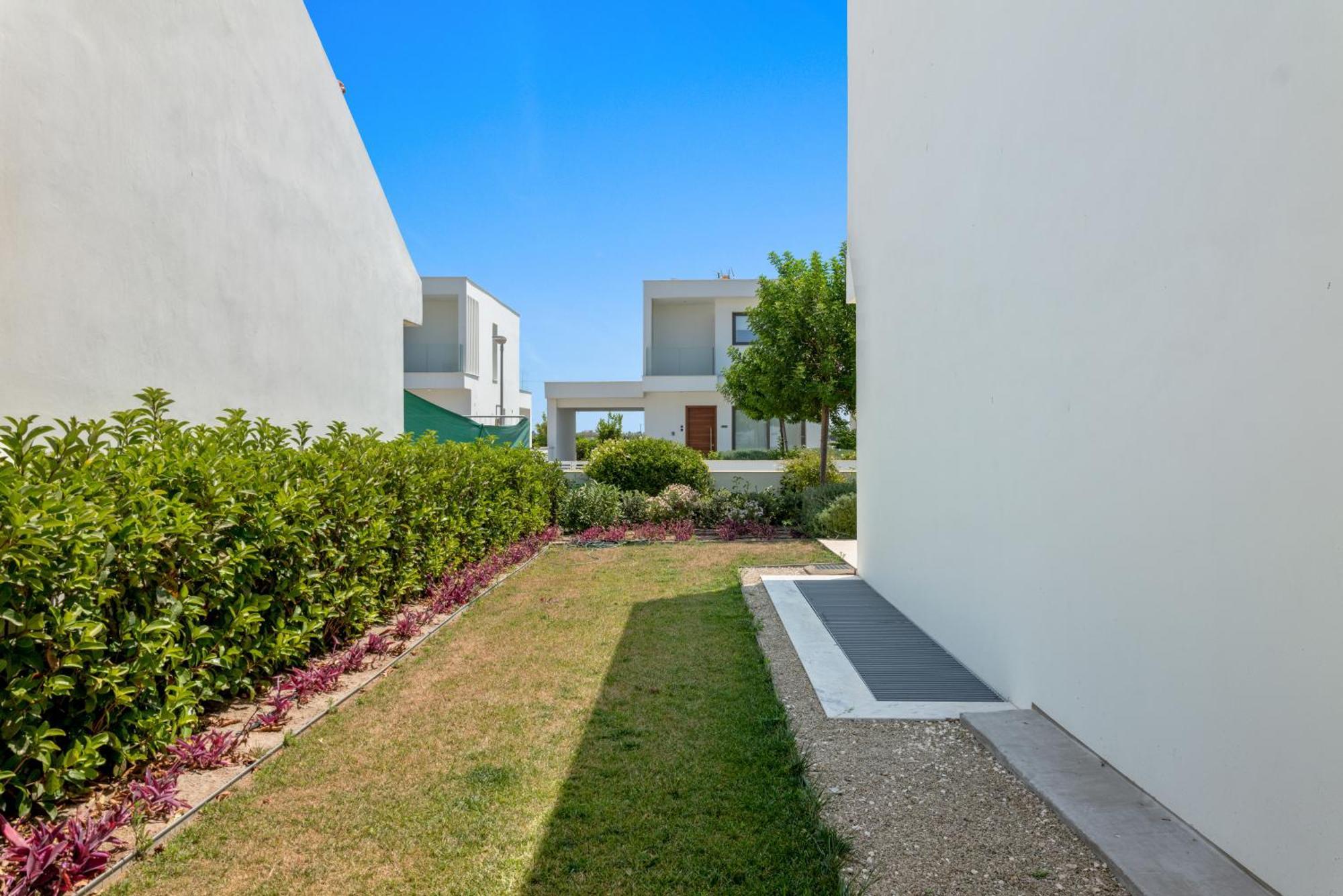 Serenity Waves Villa 17 Ларнака Экстерьер фото